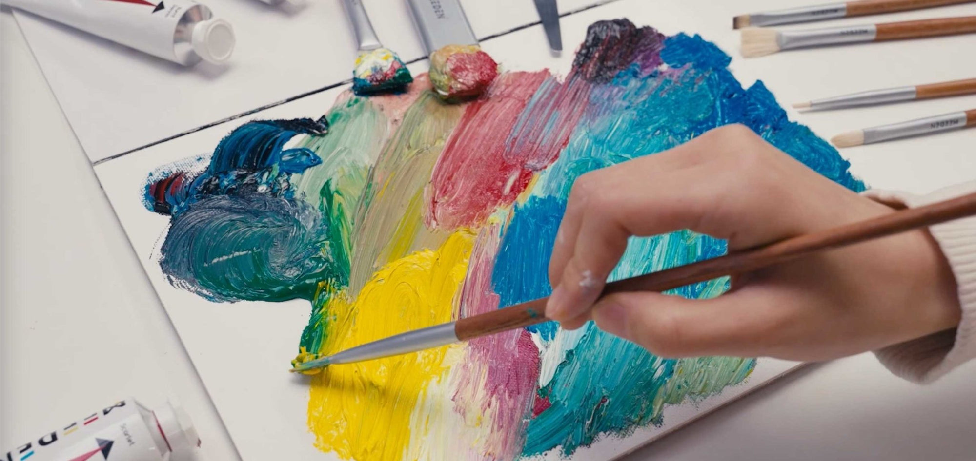 How to Clean Oil Brushes - Metrocarts