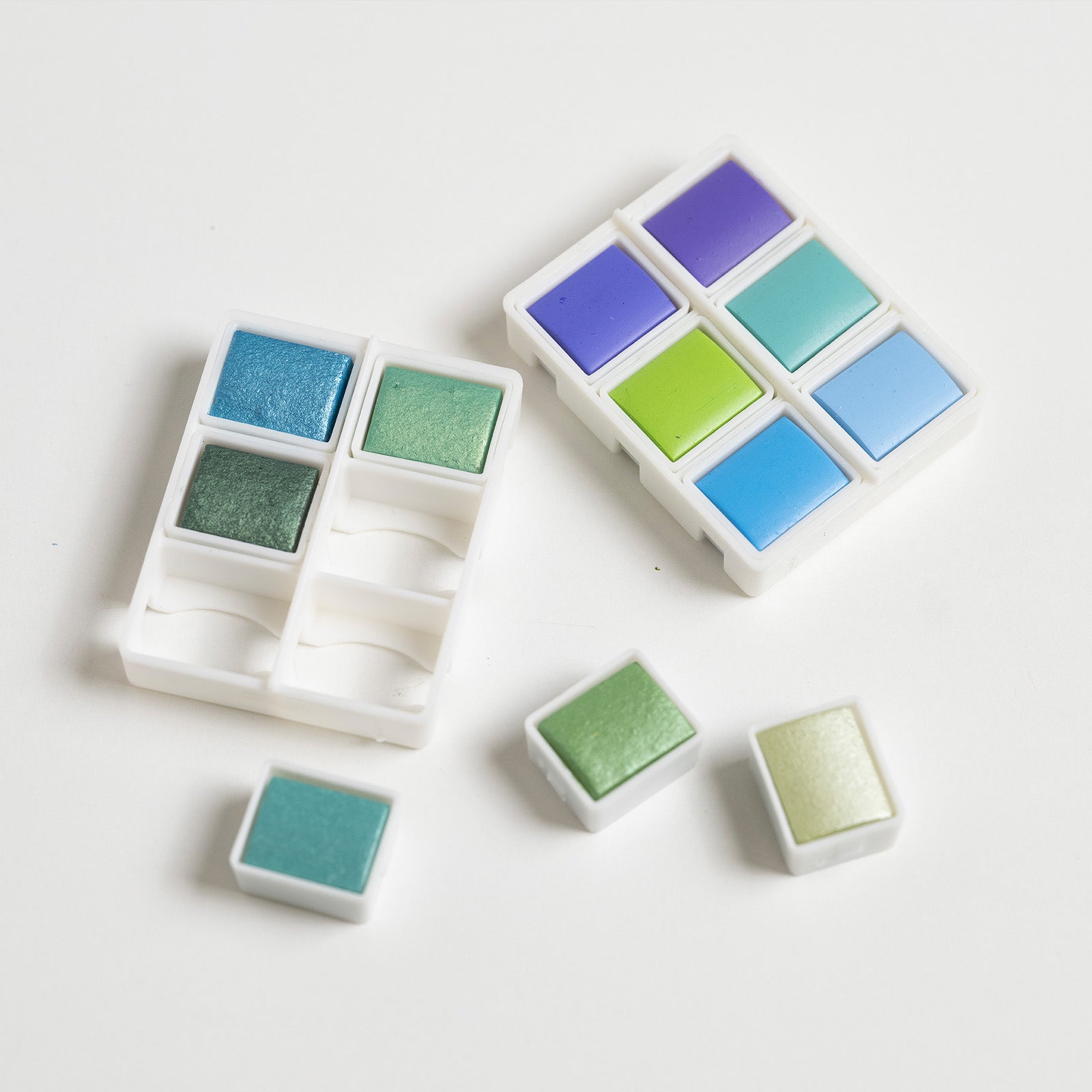 MEEDEN Solid Watercolor and Professional Brushes Set